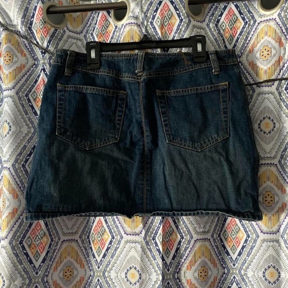 vintage denim mini skirt - Picture 2 of 4